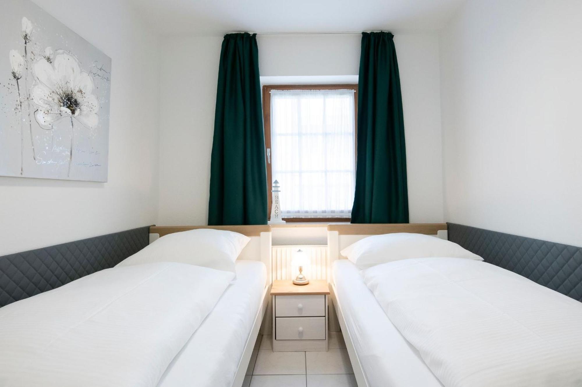 Апартаменты Alte Bergstrasse 6 Schollenblick Шарбойц Экстерьер фото