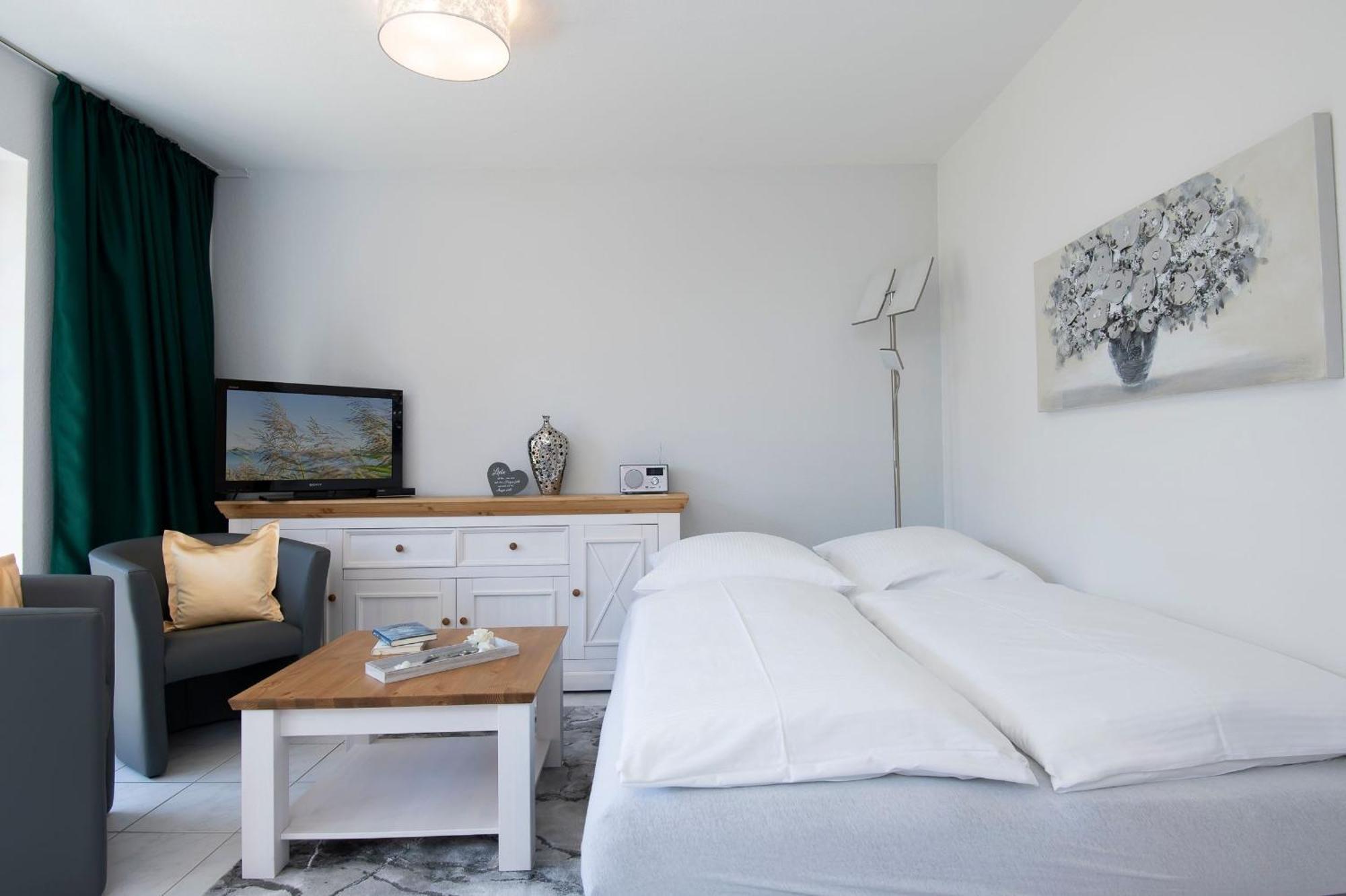 Апартаменты Alte Bergstrasse 6 Schollenblick Шарбойц Экстерьер фото